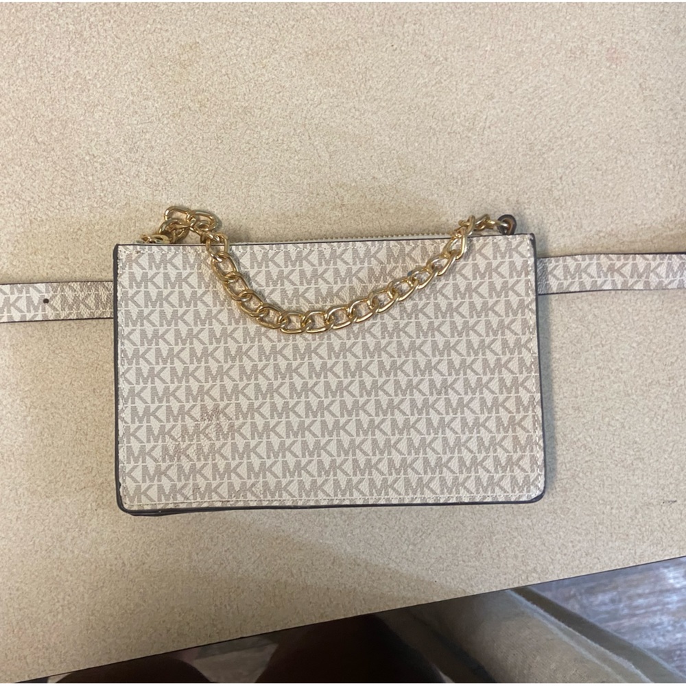 MICHAEL KORS logo pull chain zip belt bag /fanny pack Vanilla/Beige XL